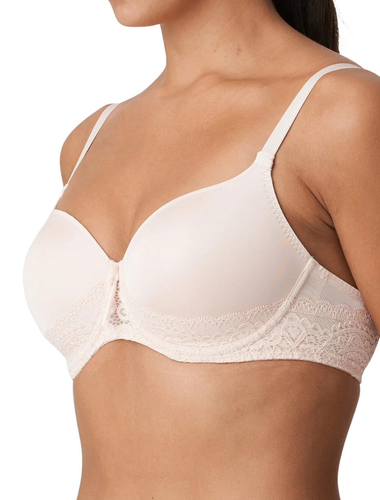 Underwire for Average Size Figure Types in 30G Bra Size F Cup Sizes  Moulded, Padded and Seamless Bras
